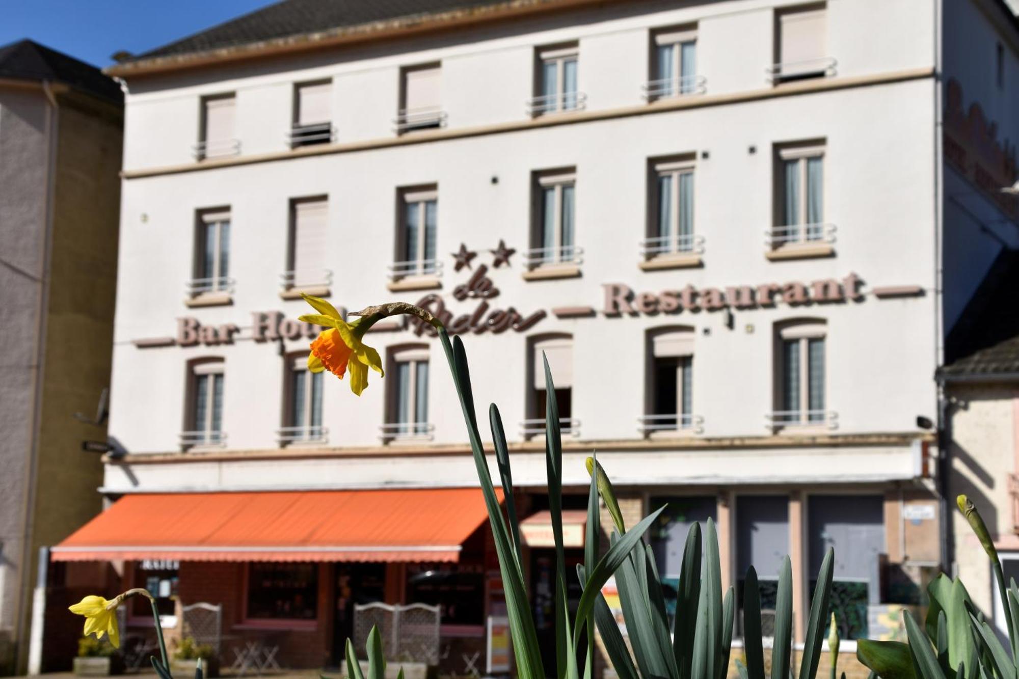 Hotel Le Rider Bort-les-Orgues Esterno foto