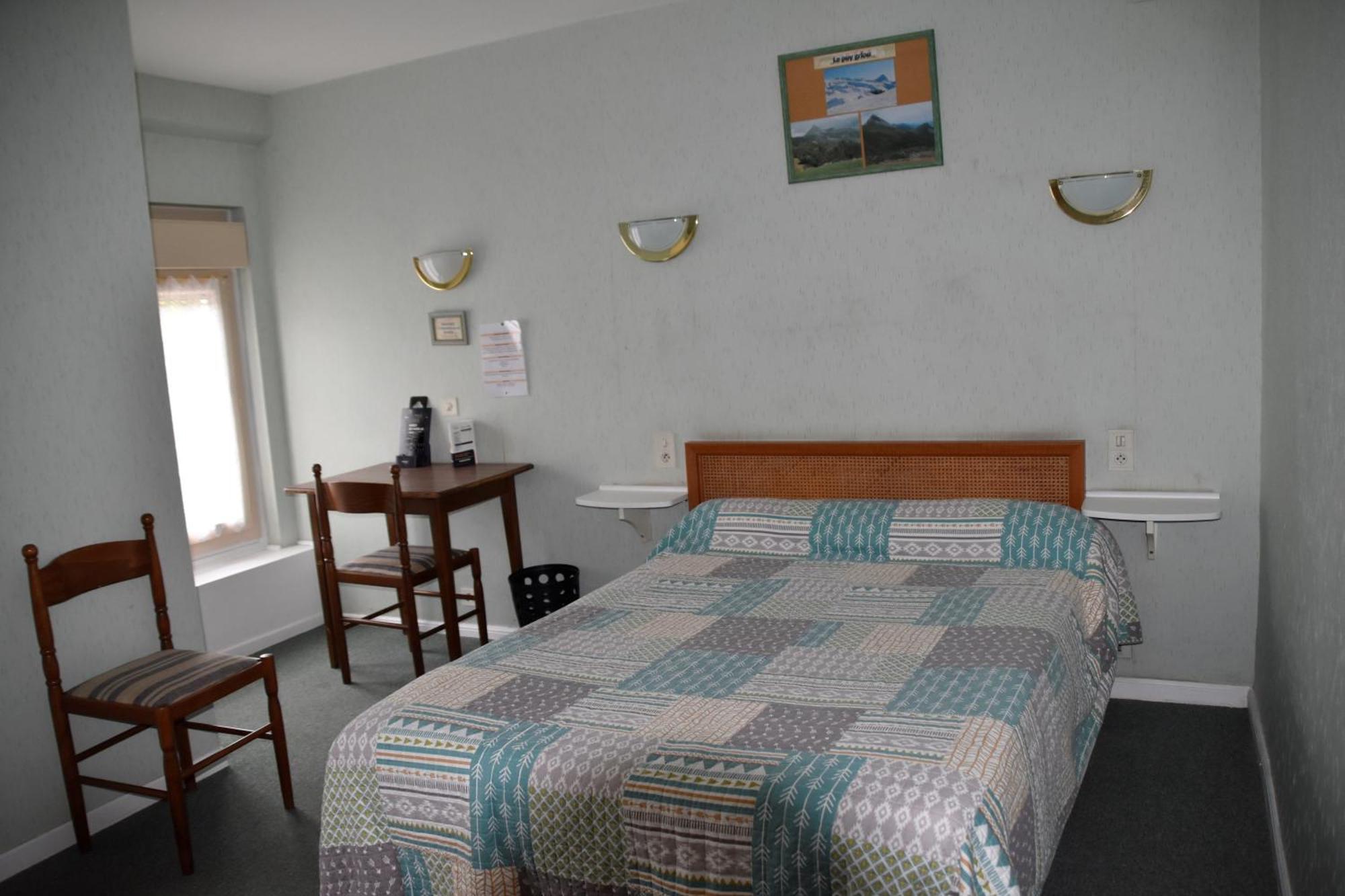 Hotel Le Rider Bort-les-Orgues Esterno foto