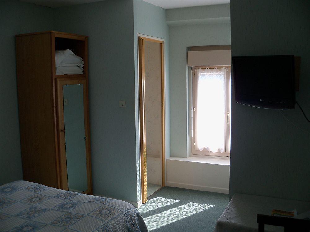 Hotel Le Rider Bort-les-Orgues Esterno foto