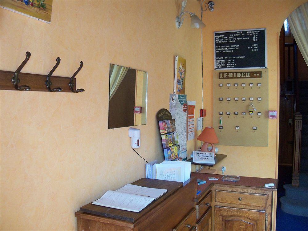 Hotel Le Rider Bort-les-Orgues Esterno foto