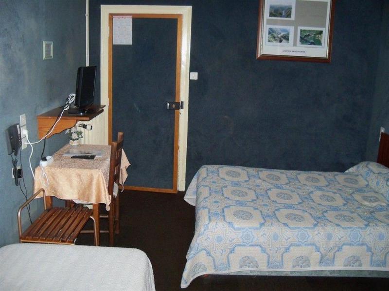 Hotel Le Rider Bort-les-Orgues Esterno foto