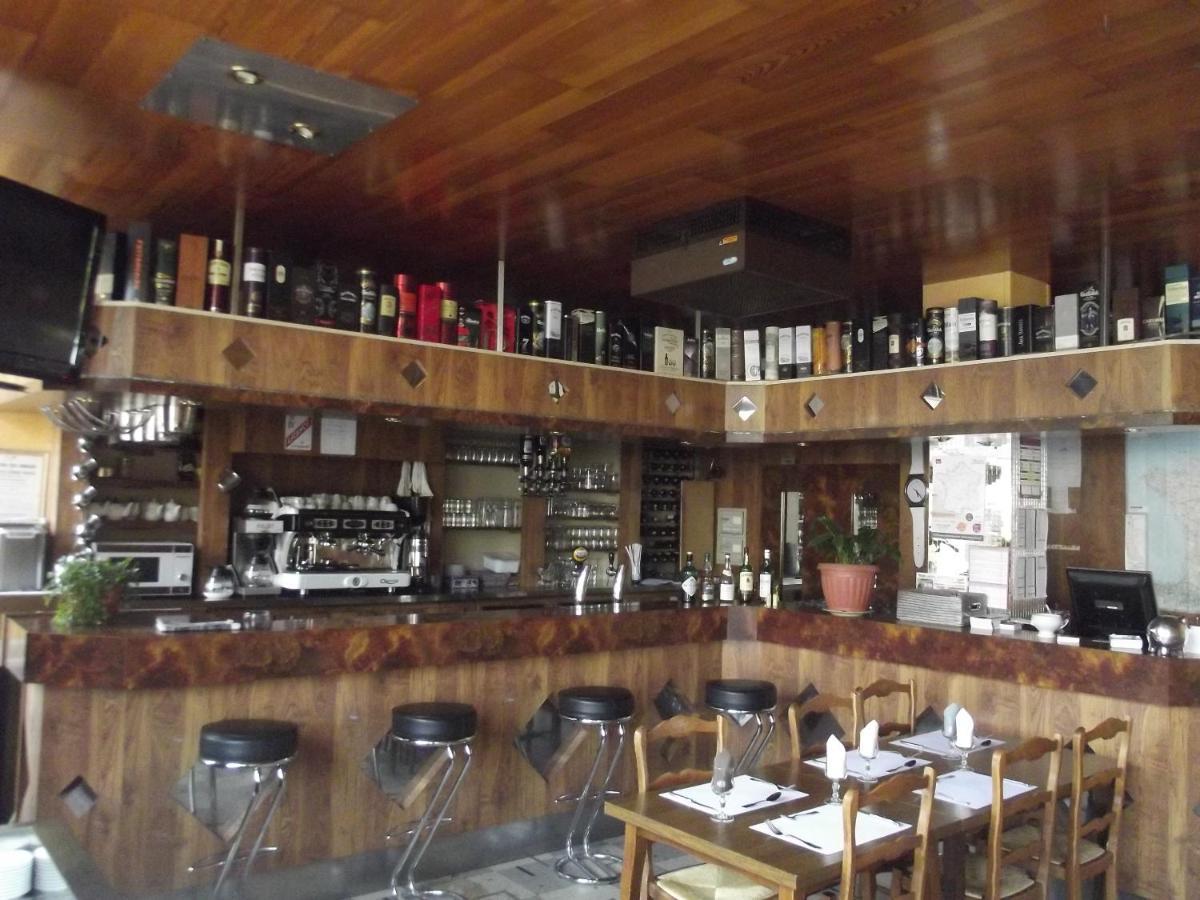 Hotel Le Rider Bort-les-Orgues Esterno foto